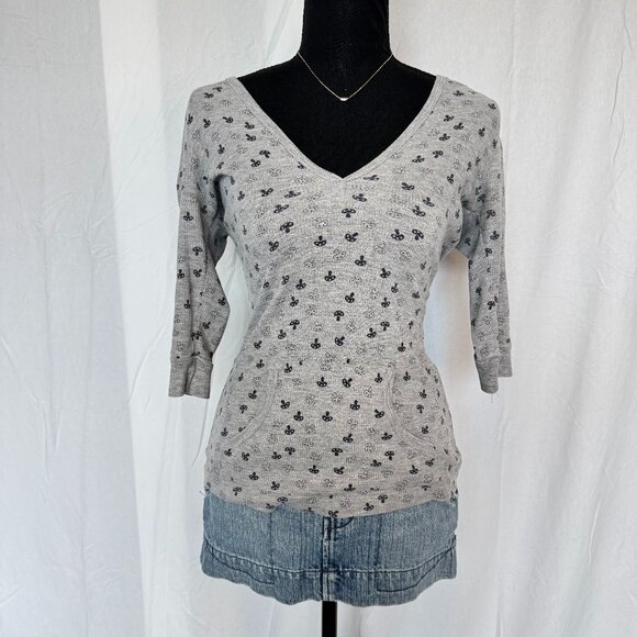 Vintage wet seal tee with hood \ y2k top - Picture 1 of 6